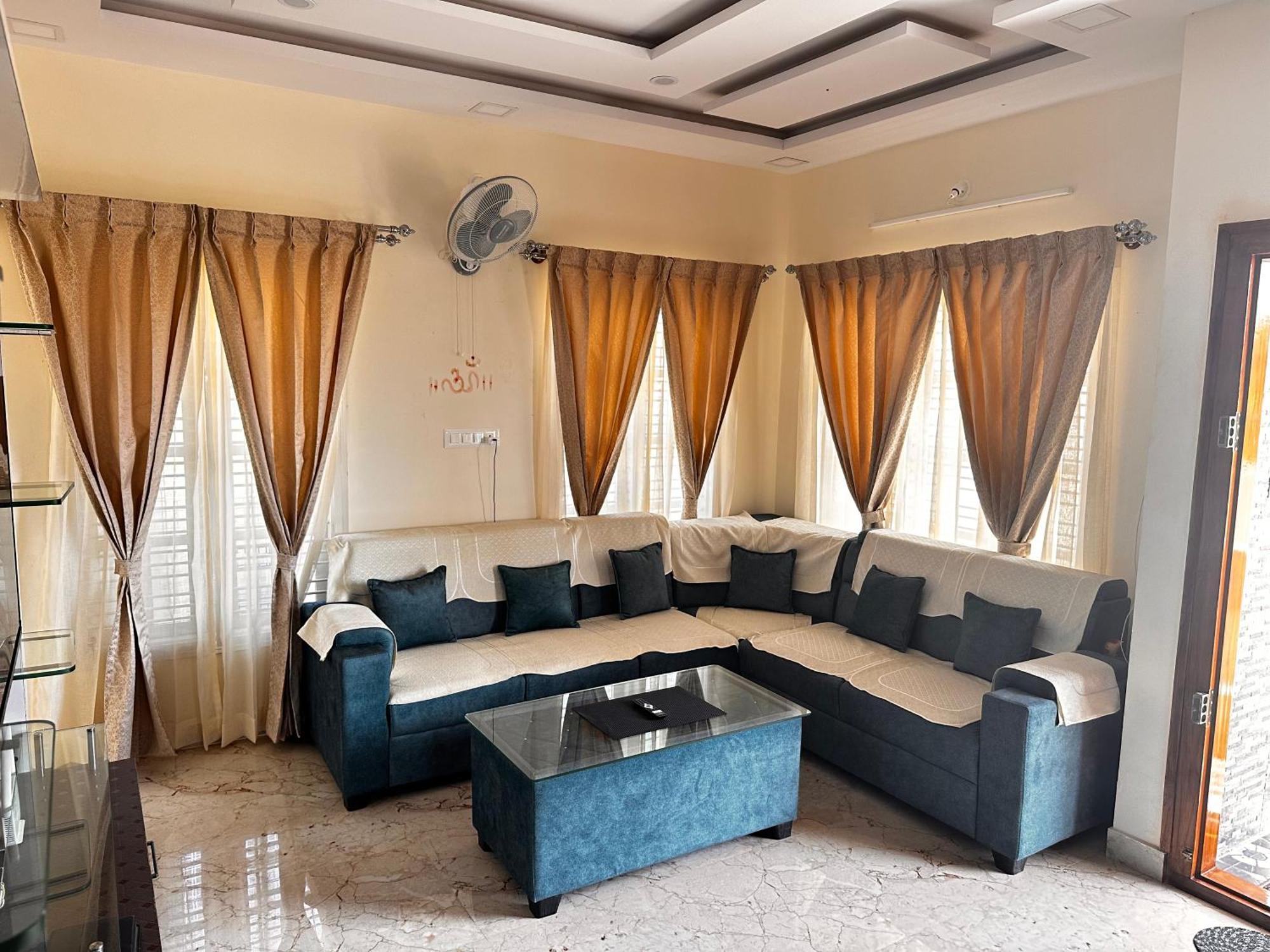Deeya Guest House - A Luxury Home Stay Mysore Exterior photo